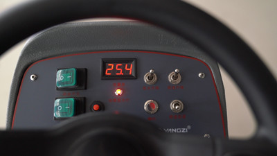 扬子驾驶式洗地机X6控制盘.jpg